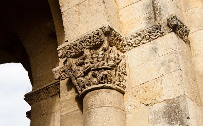 Visite-de-l-Abaye-de-Sauve-Majeur-048.jpg